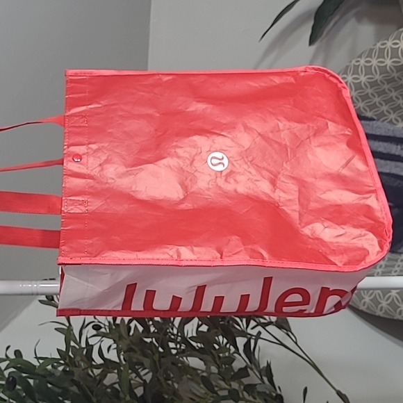 Lululemon Bag - Picture 2 of 4